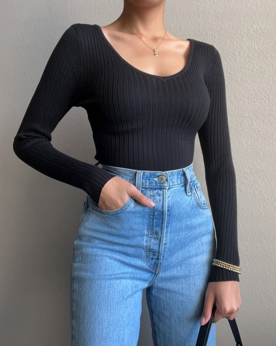 VIC BODYSUIT - BLACK