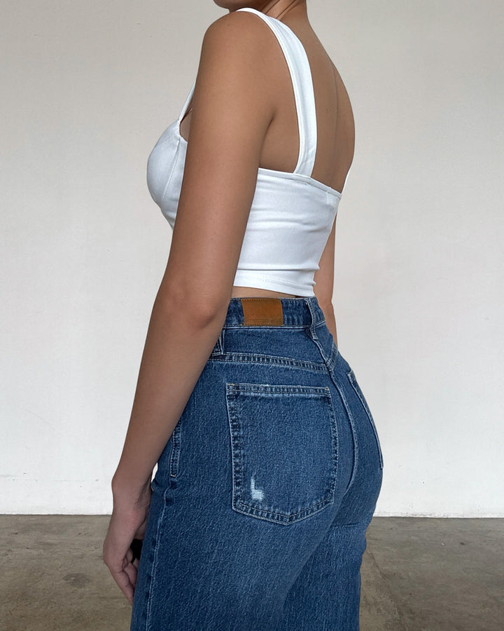 APRIL CROP TOP IN WHITE