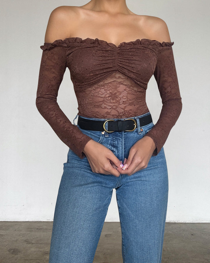 EMBER OFF THE SHOULDER BODYSUIT IN BROWN