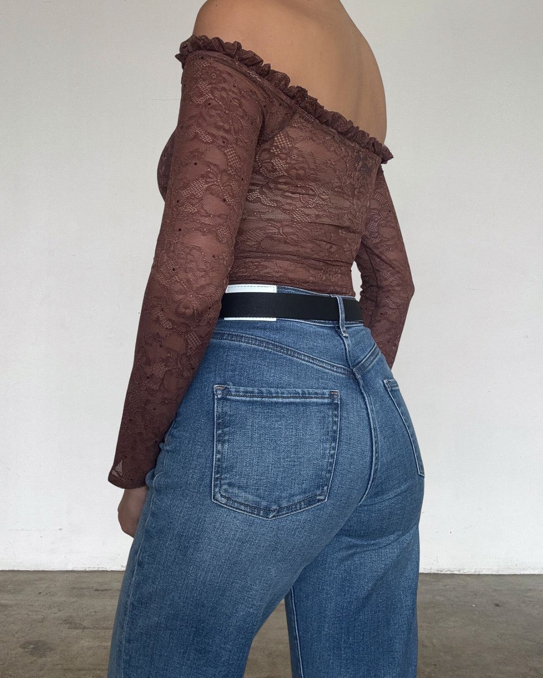 EMBER OFF THE SHOULDER BODYSUIT IN BROWN