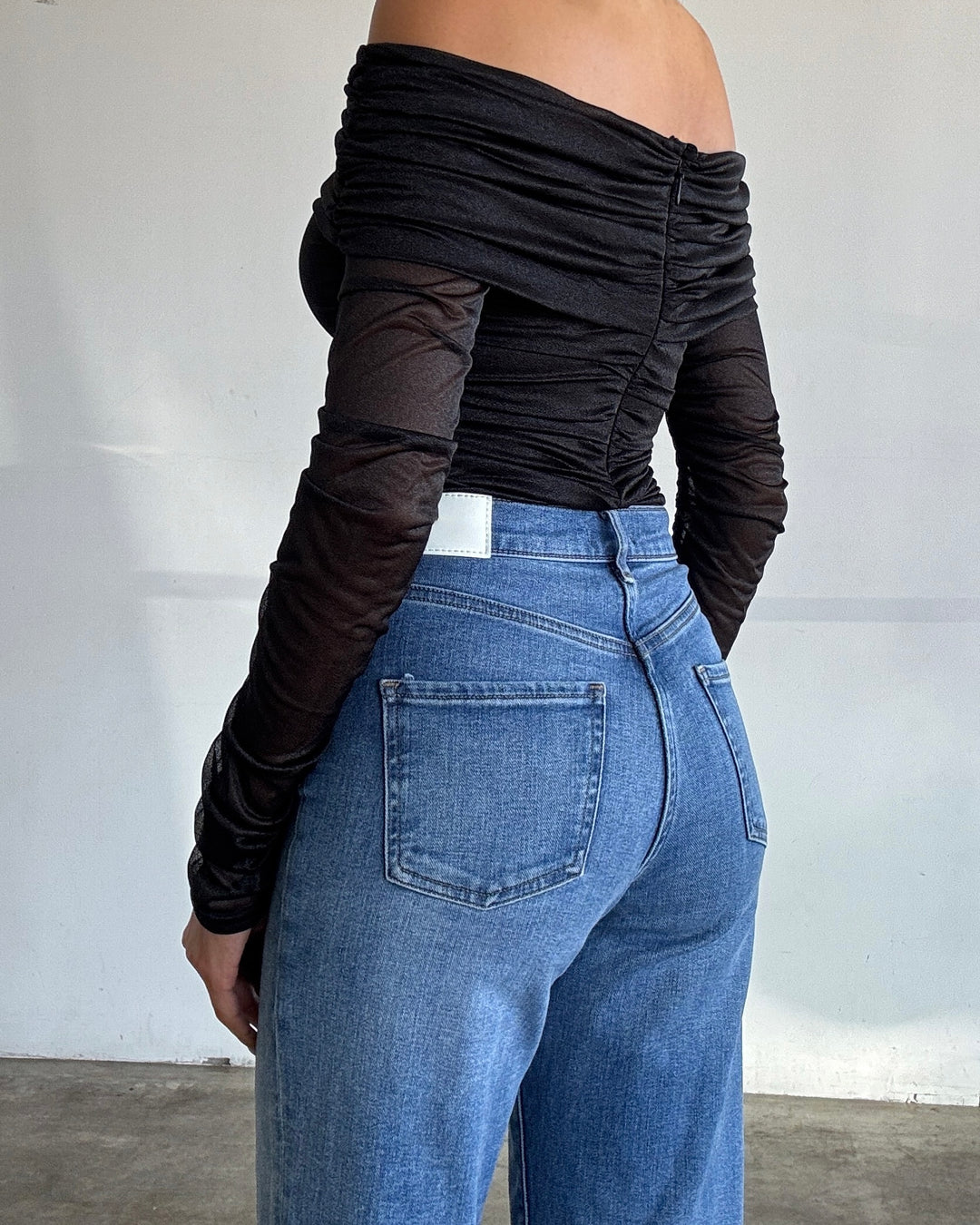 OPHELIA OFF THE SHOULDER TOP IN BLACK