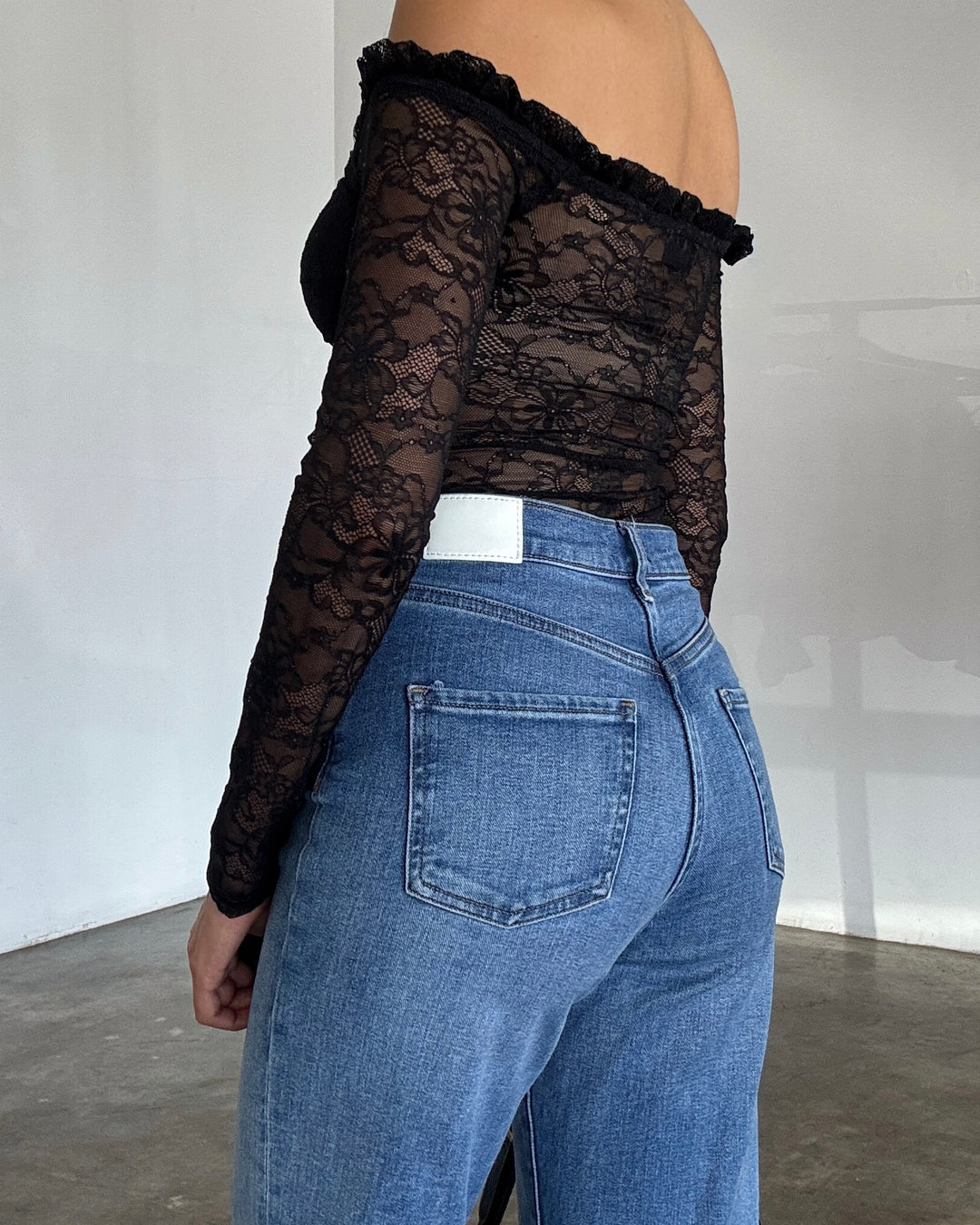 EMBER OFF THE SHOULDER BODYSUIT IN BLACK