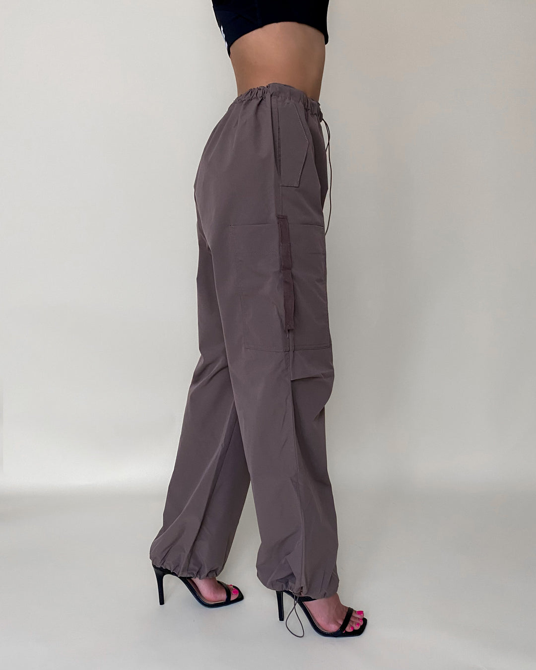 PENELOPE PARACHUTE CARGO PANTS - TRUFFLE